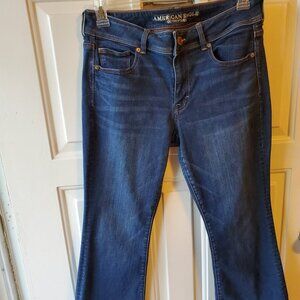Women's American Eagle Kick Boot jeans Size 12 Regular- Used